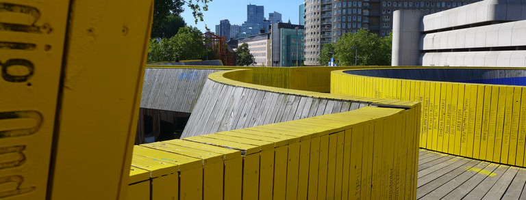 gelbe Brücke in Rotterdam